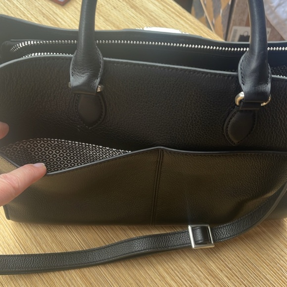 Brighton Handbag - Picture 7 of 9